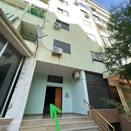 Horizon View By Adriatic Living *