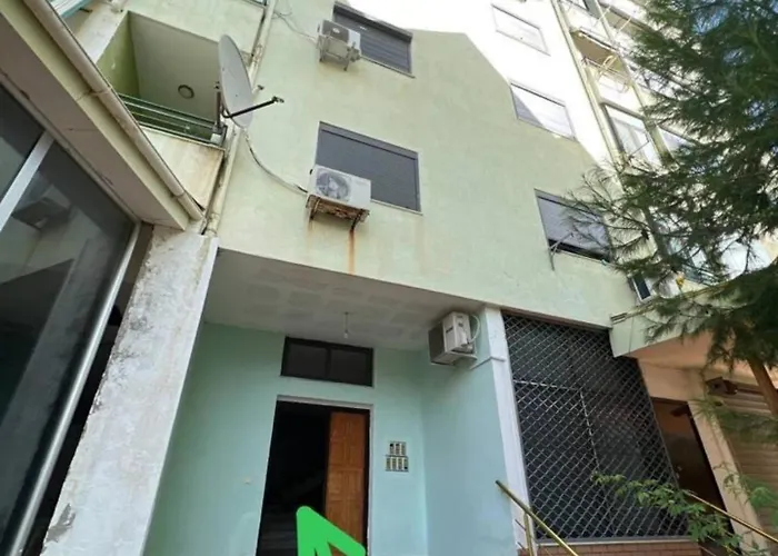 Horizon View By Adriatic Living *