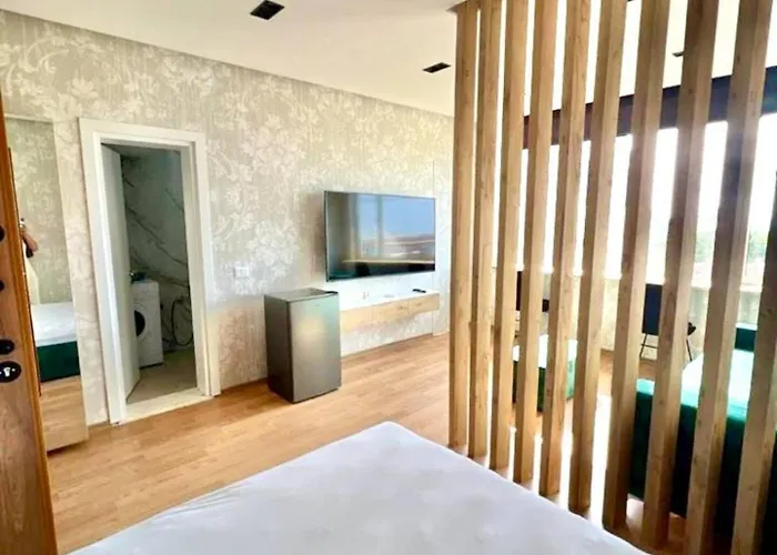 Horizon View By Adriatic Living גולם